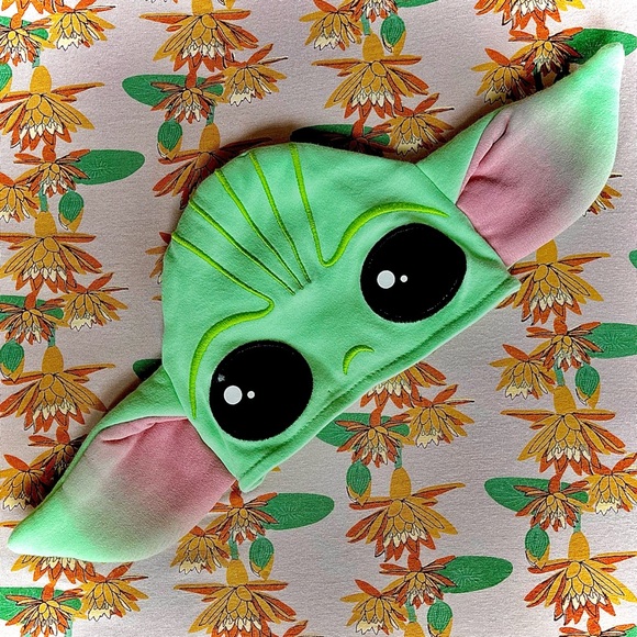 Off.Lic. NWOT Disney/Lucas Films Star Wars Yoda Hat w Ears 4 baby! 👽 - Picture 1 of 16